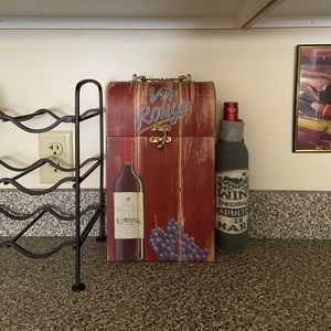 Decorative Wine Trunk